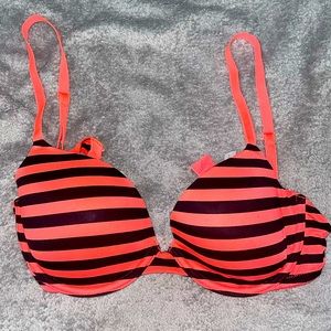 34D PINK Victoria’s Secret Bra